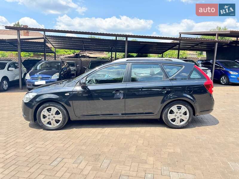 Универсал Kia Ceed 2010 в Кривом Роге