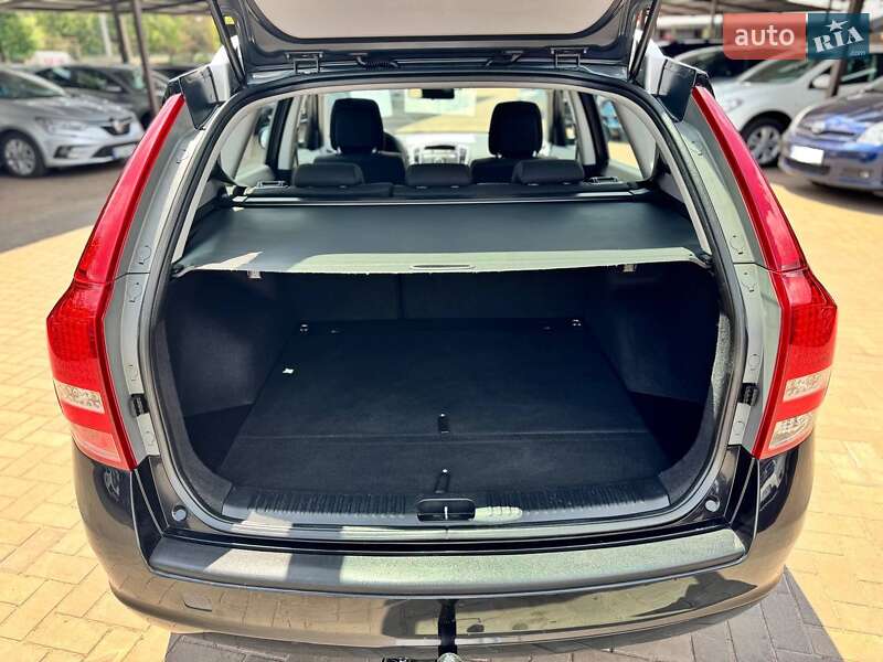 Универсал Kia Ceed 2010 в Кривом Роге