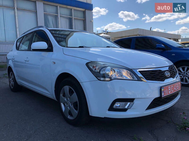 Kia Ceed 2011