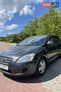 Хэтчбек Kia Ceed 2009 в Ужгороде