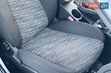 Хэтчбек Kia Ceed 2007 в 