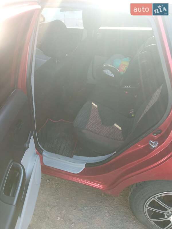Хэтчбек Kia Ceed 2007 в Ужгороде
