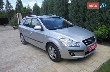 Универсал Kia Ceed 2009 в Буче