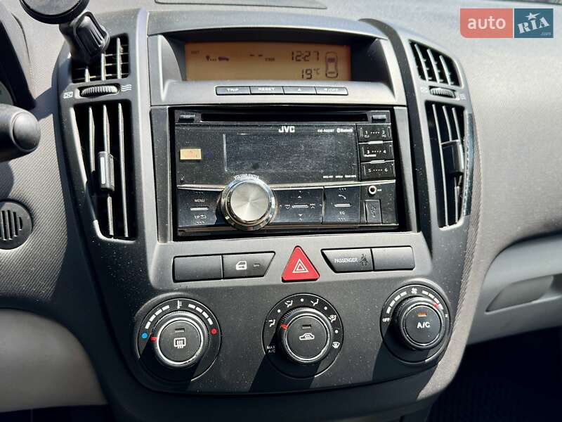 Універсал Kia Ceed 2007 в Харкові