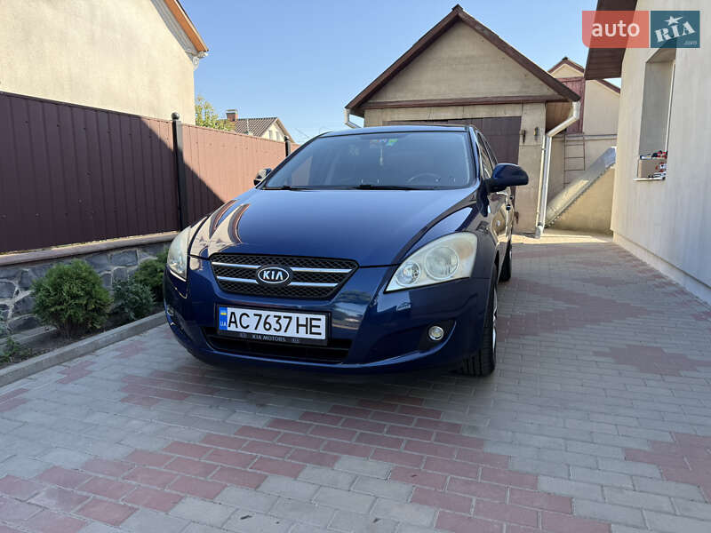Хетчбек Kia Ceed 2008 в Луцьку