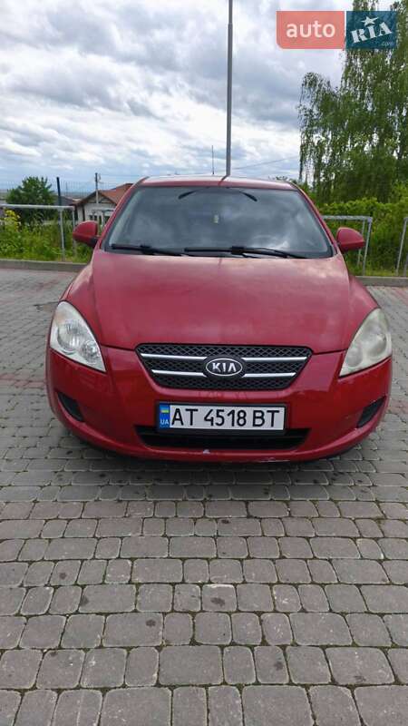 Хетчбек Kia Ceed 2008 в Івано-Франківську