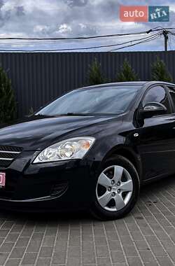 Хэтчбек Kia Ceed 2007 в Черкассах