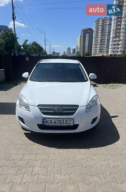 Хэтчбек Kia Ceed 2008 в Броварах