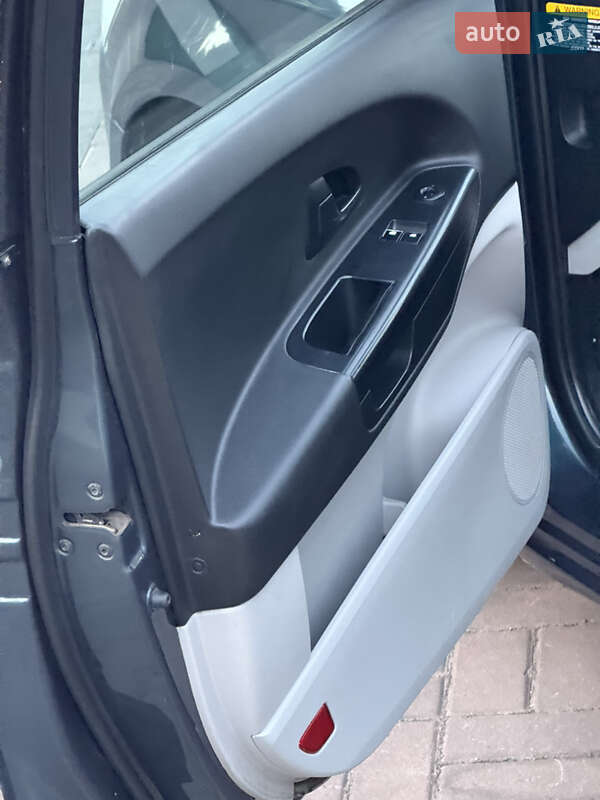 Хэтчбек Kia Ceed 2009 в Нововолынске фото 10 Хэтчбек Kia Ceed 2009 в Нововолынске