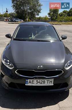 Хэтчбек Kia Ceed 2019 в Каменском