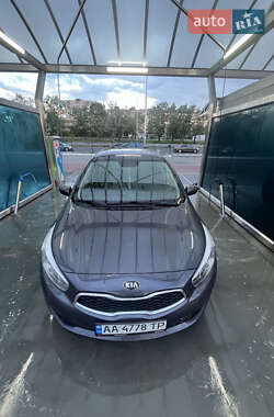 Хэтчбек Kia Ceed 2012 в Киеве