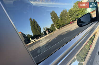 Хэтчбек Kia Ceed 2010 в 