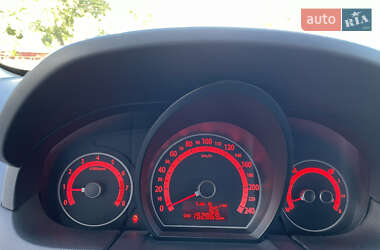 Хэтчбек Kia Ceed 2010 в 