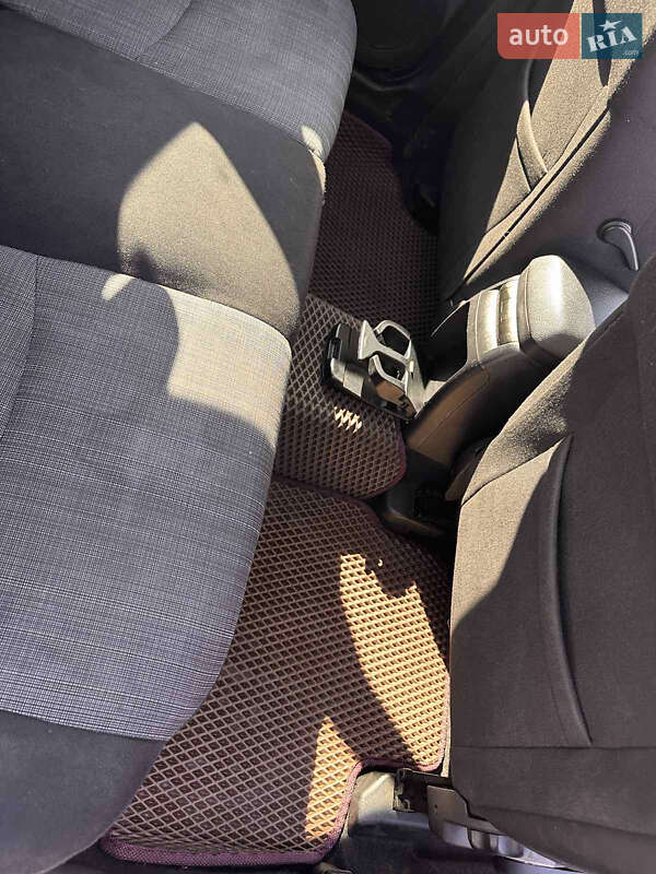 Универсал Kia Ceed 2011 в Киеве