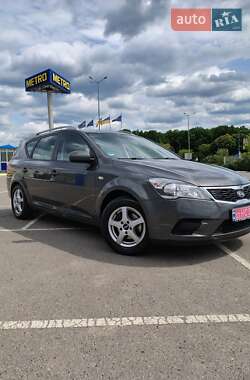 Универсал Kia Ceed 2009 в 