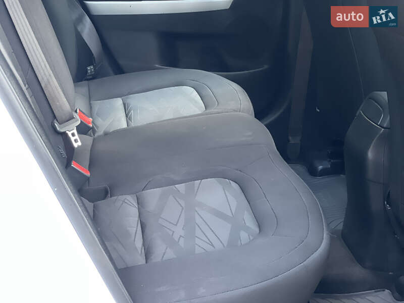 Хетчбек Kia Ceed 2016 в Львові