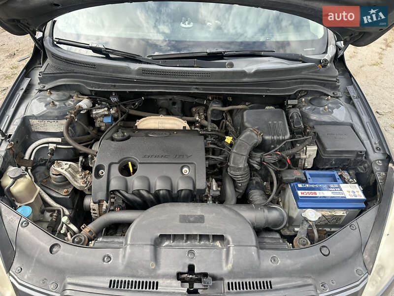 Хэтчбек Kia Ceed 2009 в Звенигородке