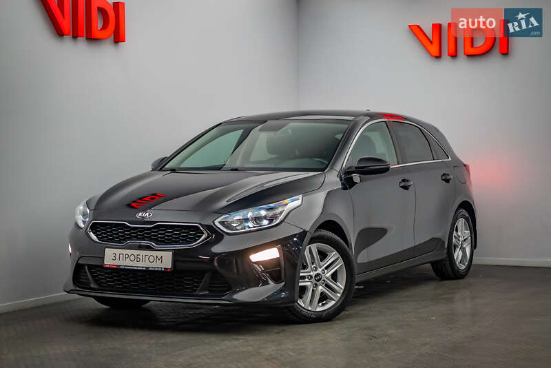 Хэтчбек Kia Ceed 2021 в 