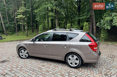 Универсал Kia Ceed 2011 в 