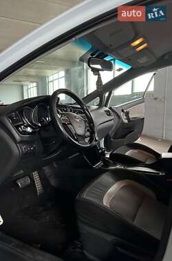 Универсал Kia Ceed 2013 в 