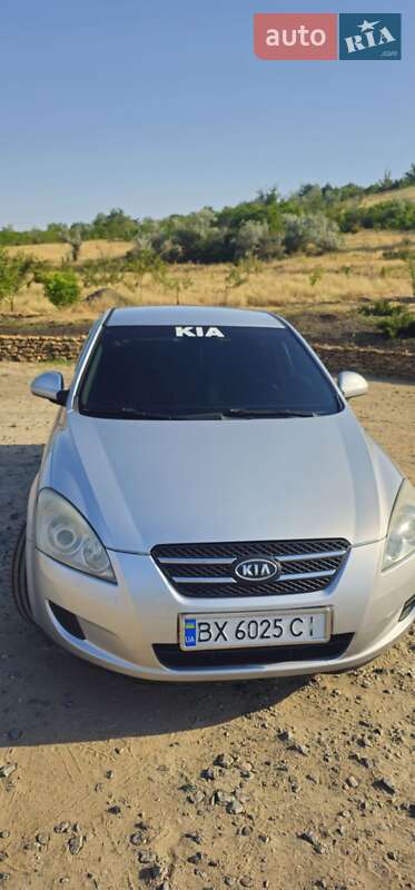 Хетчбек Kia Ceed 2008 в Одесі