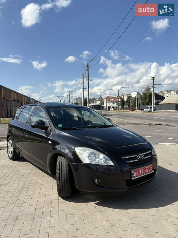 Хэтчбек Kia Ceed 2008 в Белой Церкви