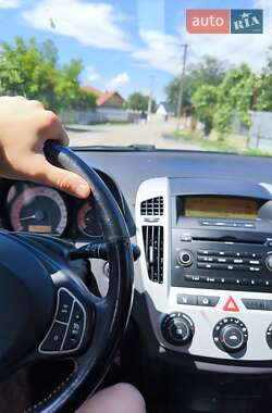 Хетчбек Kia Ceed 2008 в Виноградові