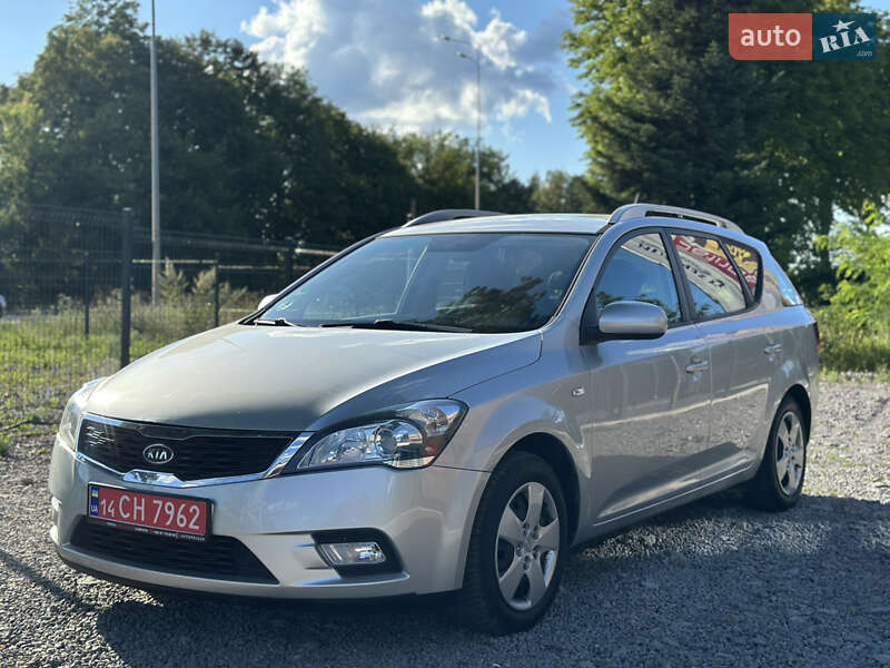 Kia Ceed 2011