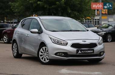 Хетчбек Kia Ceed 2014 в Києві