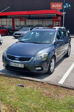 Универсал Kia Ceed 2012 в Киеве