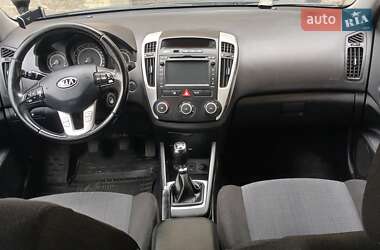 Универсал Kia Ceed 2012 в 
