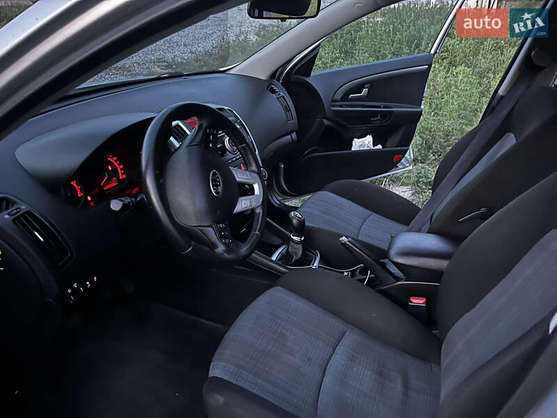 Универсал Kia Ceed 2009 в Белой Церкви