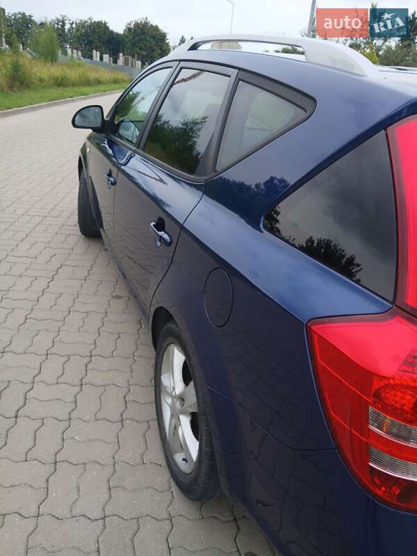 Универсал Kia Ceed 2008 в Львове