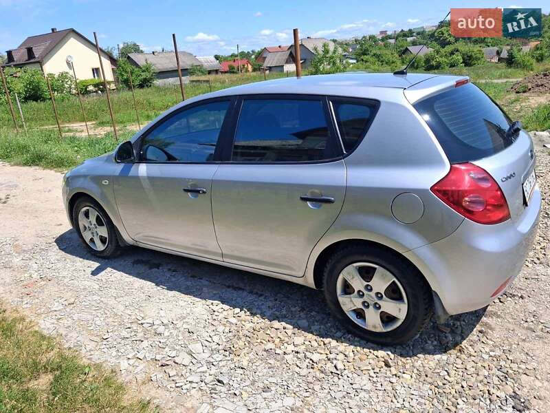 Kia Ceed 2008
