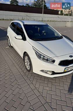 Универсал Kia Ceed 2013 в Запорожье