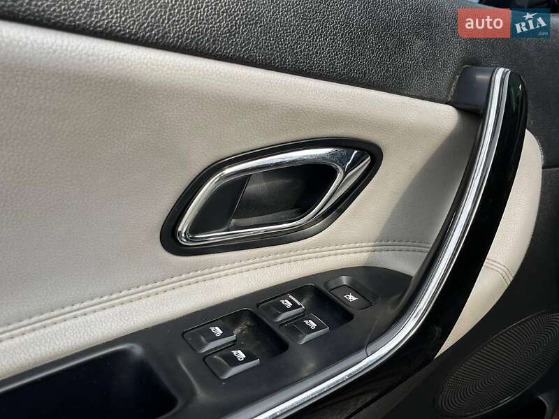 Хэтчбек Kia Ceed 2013 в Львове