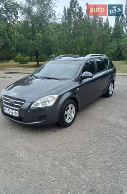 Универсал Kia Ceed 2009 в Славянске