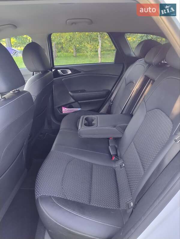 Универсал Kia Ceed 2019 в Львове
