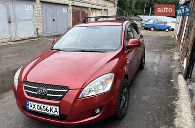 Хэтчбек Kia Ceed 2008 в Харькове