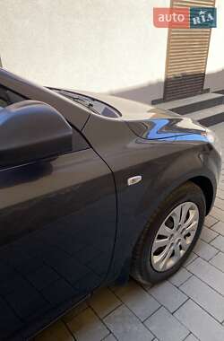 Хэтчбек Kia Ceed 2008 в 