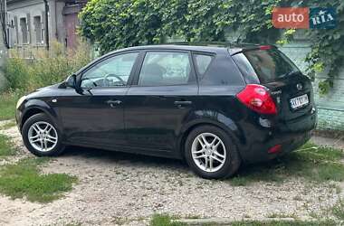 Хэтчбек Kia Ceed 2007 в Харькове
