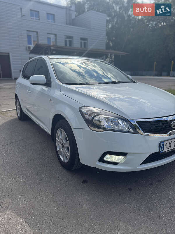 Kia Ceed 2010