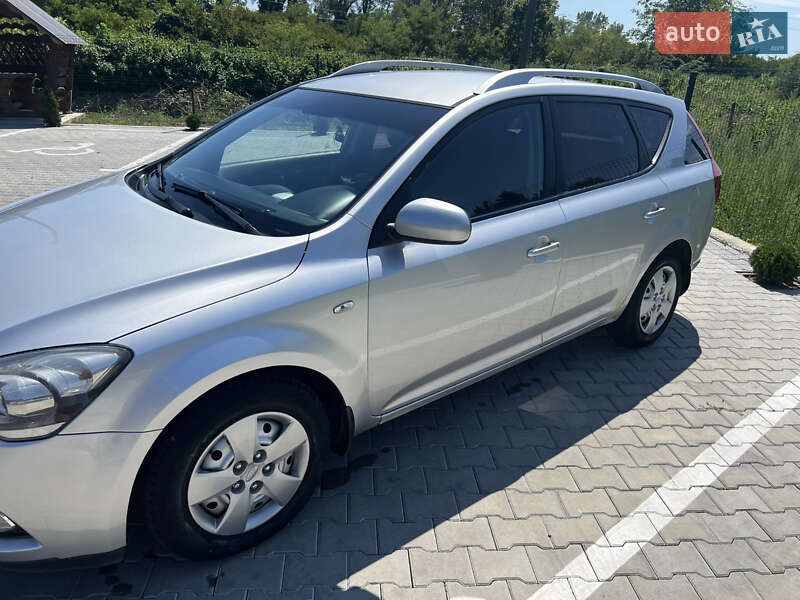 Универсал Kia Ceed 2011 в Виноградове фото 2 Универсал Kia Ceed 2011 в Виноградове