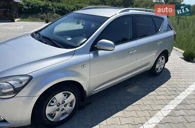 Универсал Kia Ceed 2011 в 