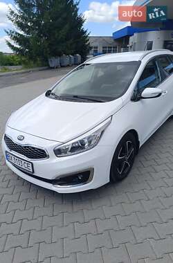 Универсал Kia Ceed 2017 в Хмельницком