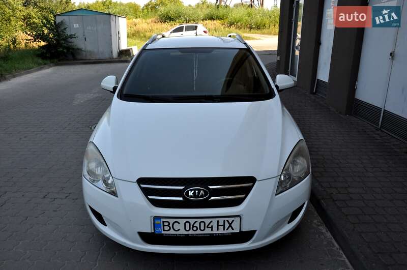 Универсал Kia Ceed 2009 в Львове