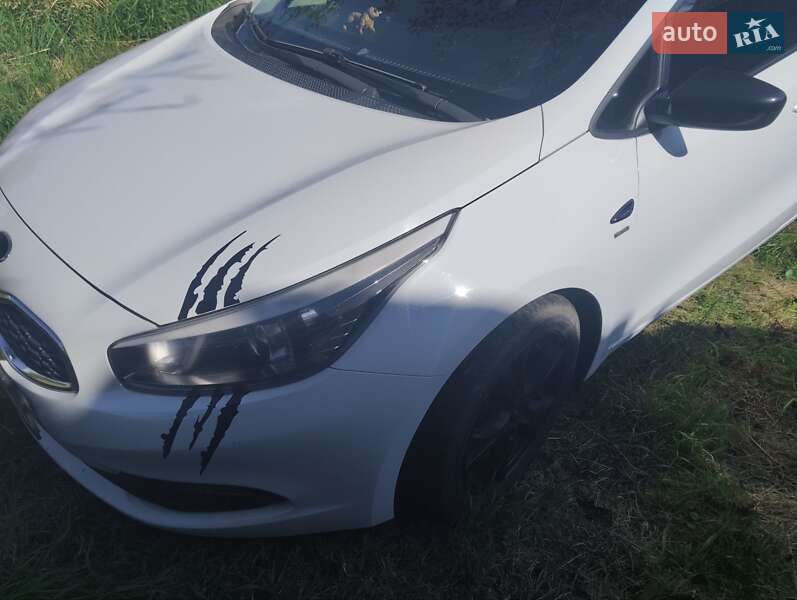 Універсал Kia Ceed 2013 в Львові