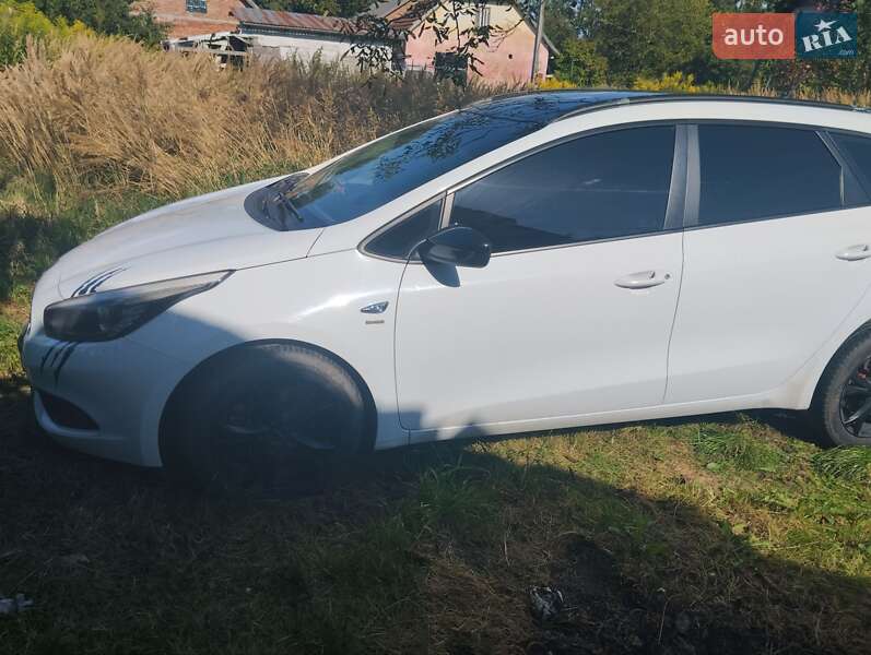 Універсал Kia Ceed 2013 в Львові фото 32 Універсал Kia Ceed 2013 в Львові