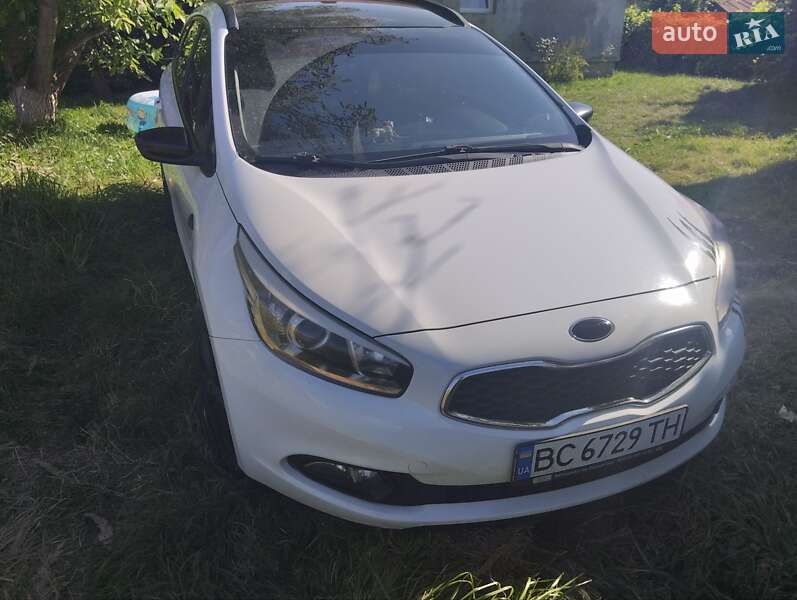 Універсал Kia Ceed 2013 в Львові фото 33 Універсал Kia Ceed 2013 в Львові