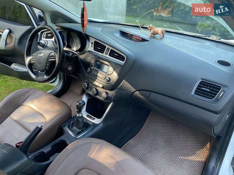Універсал Kia Ceed 2013 в Львові фото 48 Універсал Kia Ceed 2013 в Львові